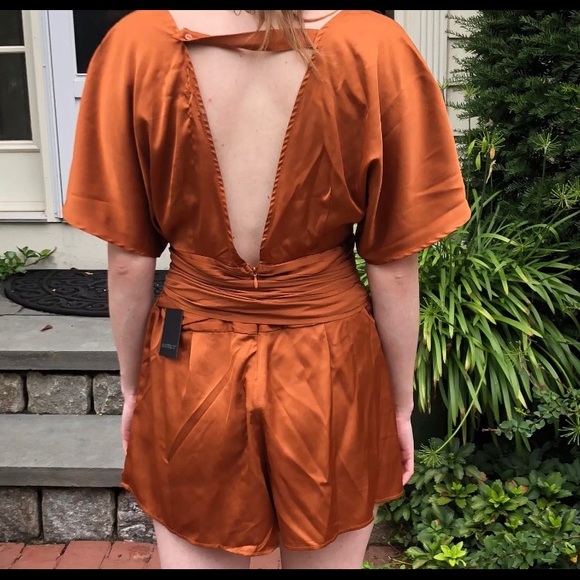 Silky orange-y romper, - Picture 3 of 3